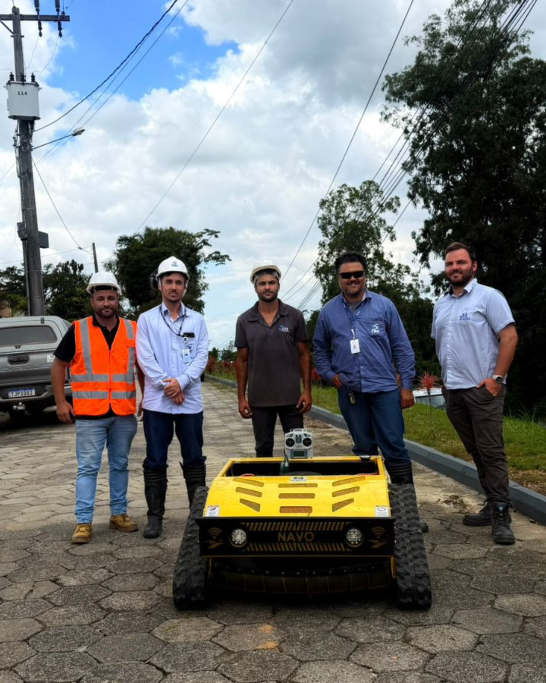 NV22X800 - Roçador remoto a gasolina